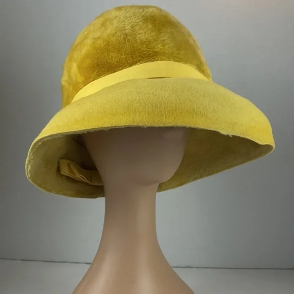 Vintage MOD 1960’s yellow hat - Jean Arlett creations. - Picture 9 of 15
